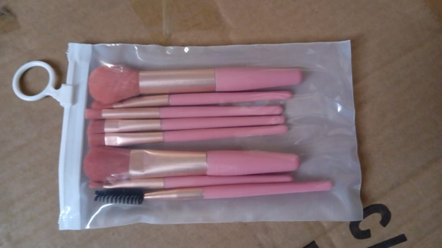 8-Piece Mini Makeup Brush Kit – Portable Premium Synthetic Set with Case (Mix Colors)