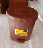Mini Plastic Pedal Dustbin for Kitchen, Office & Car Use (1 PC)